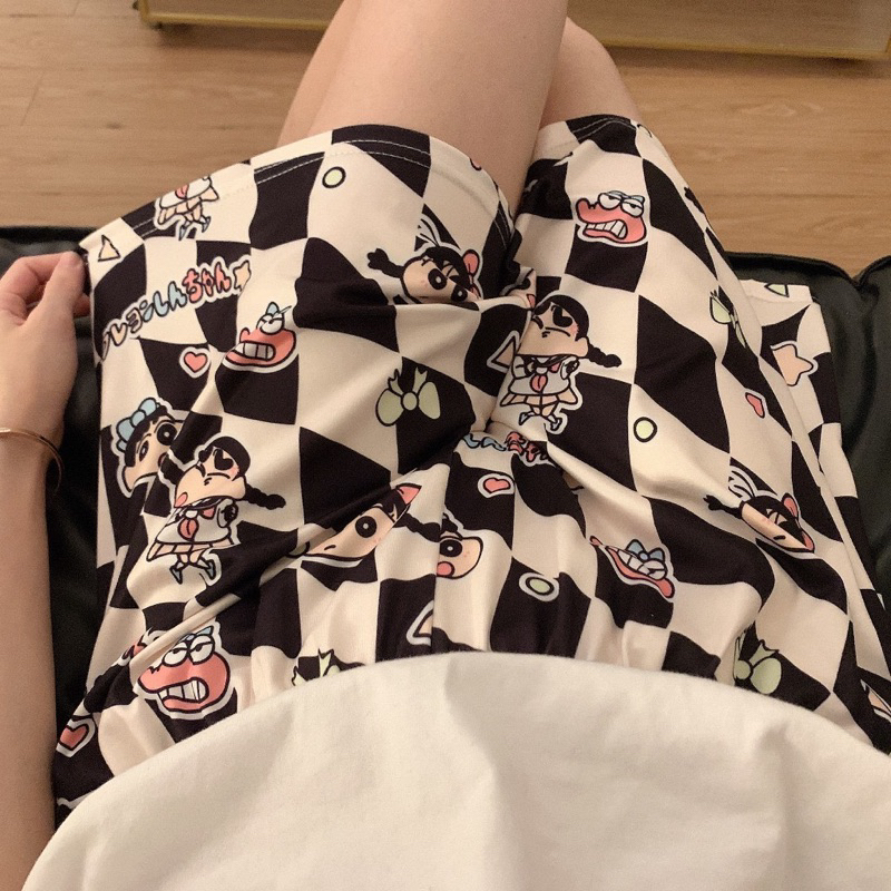 Quần short đùi họa tiết hoạt hình dễ thương nam nữ dáng unisex | BigBuy360 - bigbuy360.vn