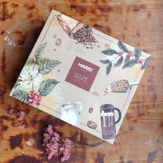 Bộ hộp quà cà phê và bình pha cold brew Hario