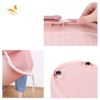 Xô vắt móp đẹp có bánh xe