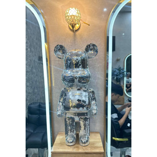 KHÔNG KÈM KỆ - Tượng gấu Bearbrick có 2 size 50cm + 80cm bụng phệ đính Gương màu Bạc mã 5001 + 8001