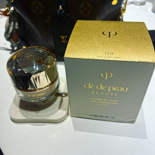 Kem nền cao cấp Cle De Peau Beaute The Foundation 28ml