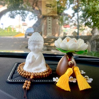 Tượng Phật Gốm Adida mỉm cười cầu Bình an để taplo xe ô tô - Tượng Phật để xe hơi Cao cấp, Tượng Phật Để Taplo ô tô