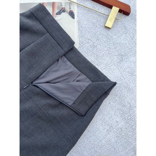 Chân váy can trước xẻ sau