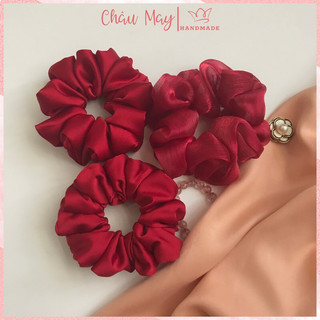 Scrunchies đỏ đô dây cột tóc vải lụa màu đỏ sang xịn mịn buộc tóc mềm mại by Châu May Handmade