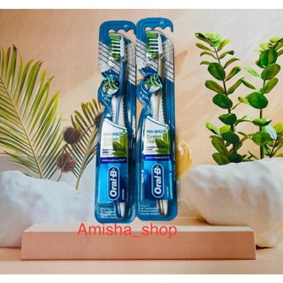 (Vỉ 3 cây ) Bàn chải răng Oral-B  - Soft ( USA)