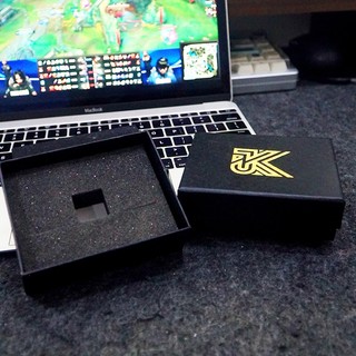 Keycap Pỏn - Anh Hùng Bóng Đêm