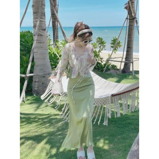 BIGSIZE HIẾU HIẾU (55-95KG) - Set bộ thiết kế Áo voan hoa tay dài phối bèo + Chân váy lụa dáng dài phù hợp đi biển