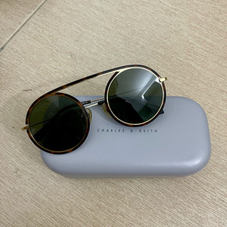 Kính râm Charles & Keith fullbox authentic (ảnh thật tự chụp)