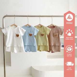 Bộ bé trai thun lạnh có túi ngực may hình gấu nâu cute, chất tăm mát cho bé mặc đi học đi chơi cực đẹp - Hogi Clothing