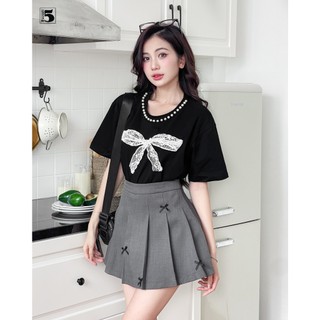 Áo thun dáng dài ngắn tay, cổ tròn, hình nơ trước ngực, đính ngọc ở cổ Twenty.5 -  5872