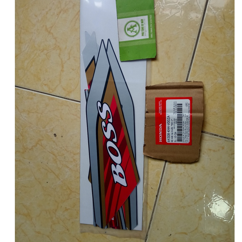 Tem Xe Boss Sanda dream màu đỏ ( hình chụp trực tiếp ) [ Freeship Xtra - Nhiều ưu đãi ]