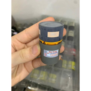 củ mic k18 côn neo cam