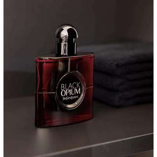 Nước hoa Black Opium Over Red YSL