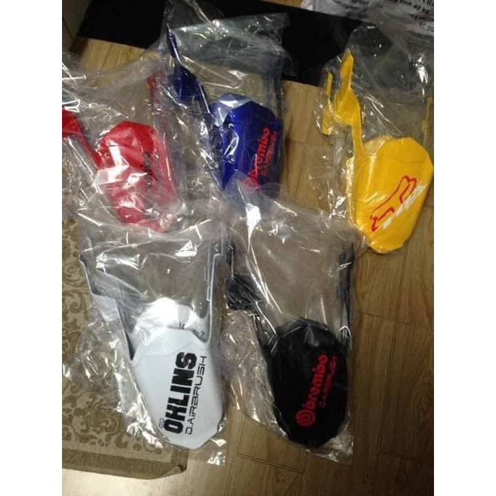 Dè nối chắn bùn cho bánh sau Exciter 150 và Exciter 155 đủ màu