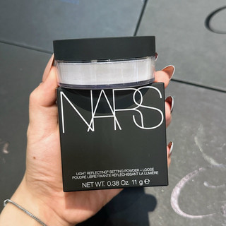 Phấn phủ bột không màu Nars setting loose powder