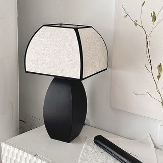 Đèn black chill phong cách cổ điển, đèn bàn , đèn decor vintage
