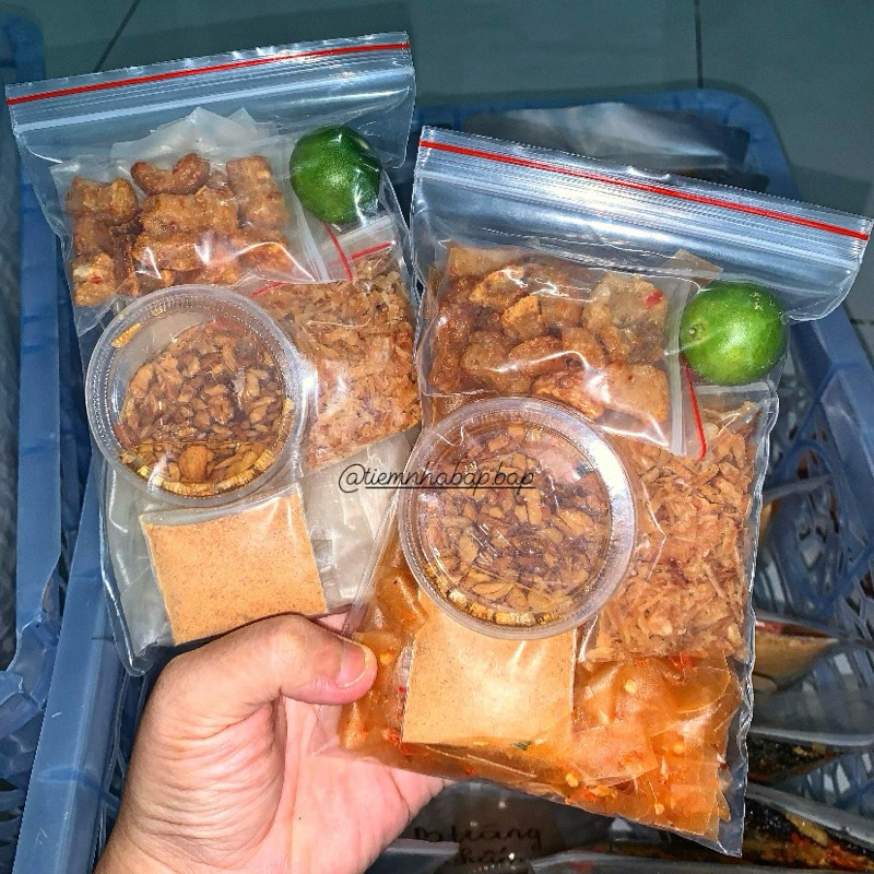 Bánh tráng tỏi tốp mỡ