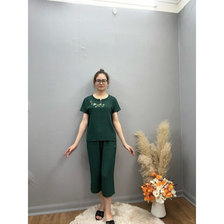Đồ bộ đũi trung niên quần lửng ống sớ rộng bigsize cho bà cho mẹ mặc ở nhà Hoàng Phúc