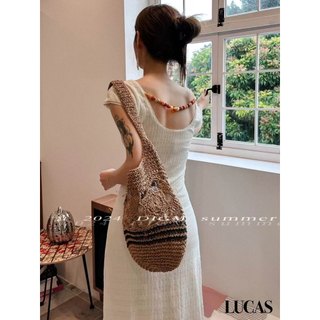 Váy kem cổ v tay cộc dáng suông dài basic