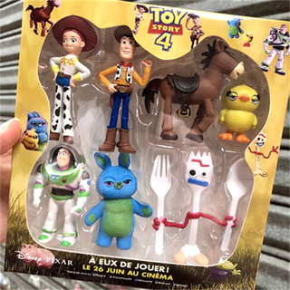 Hộp đồ chơi 7 món nhân vật Toy Story