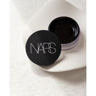 Phấn Phủ Bột NARS Light Reflecting Setting Powder Loose Translucent Crystal Không Màu
