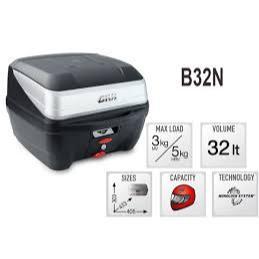 Thùng xe máy givi b32n gắn cho xe win 100