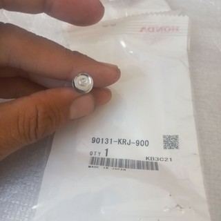 Ốc bắt Nẹp Pô Sh Ý ( Giá 1 con )