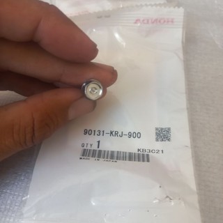 Ốc bắt Nẹp Pô Sh Ý ( Giá 1 con )