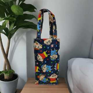 Túi vải dù đựng bình nước với kích thước Ngang 12cm, Rộng 10cm, Cao 24cm