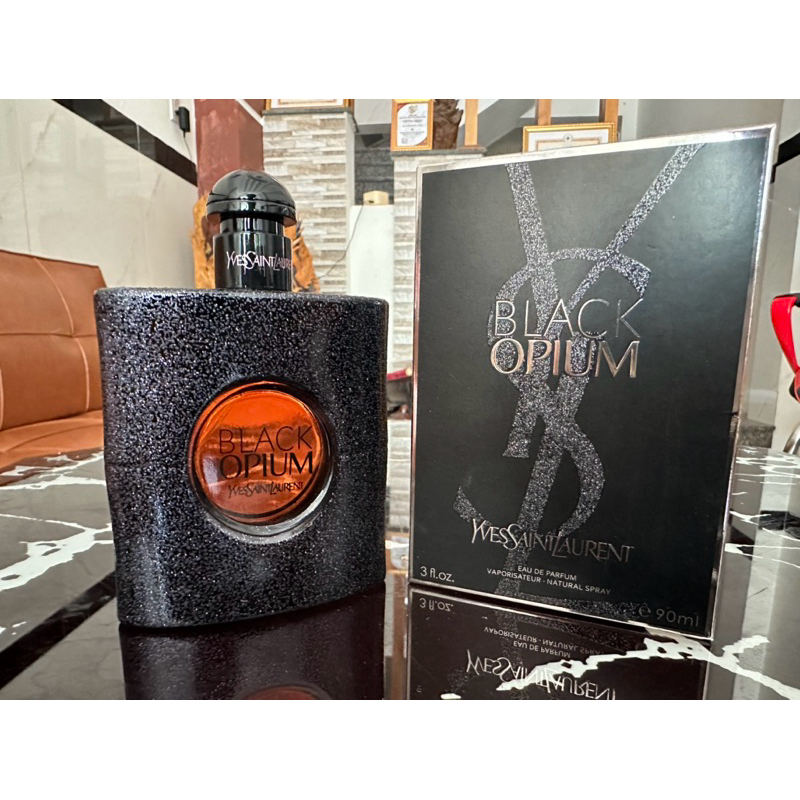 Nước Hoa Nữ Yves Saint Laurent Black Opium