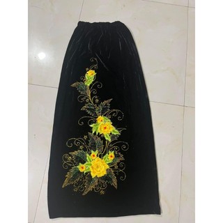 Trang phục dân tộc Thái hóa trang dân tộc biểu diễn