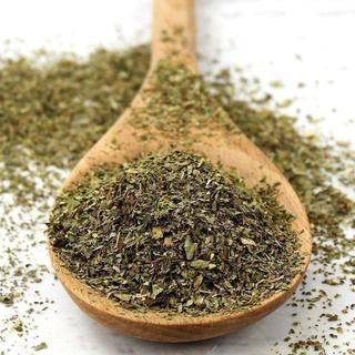Lá húng quế tây Basil làm pizza 10gr