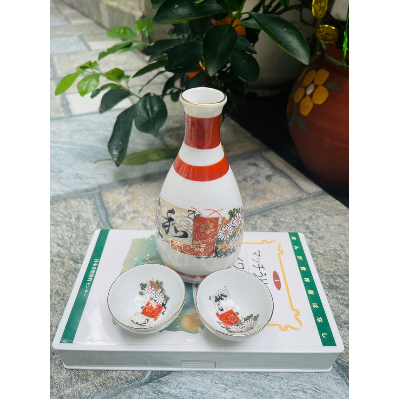 bình rượu Kutani gốm Nhật