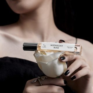 [COMBO NGỌT NGÀO 2] Tinh dầu thơm CODEDECO Midnight Rose + CODEDECO Black Orchid 10ml dạng xịt