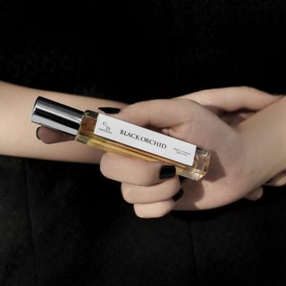 [COMBO NGỌT NGÀO 2] Tinh dầu thơm CODEDECO Midnight Rose + CODEDECO Black Orchid 10ml dạng xịt