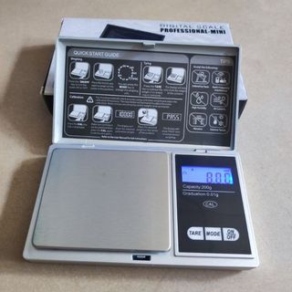 Cân điện tử  tiểu ly  200g - 0.01g , cân mini nhỏ gọn nhanh chính xác tiện lợi .