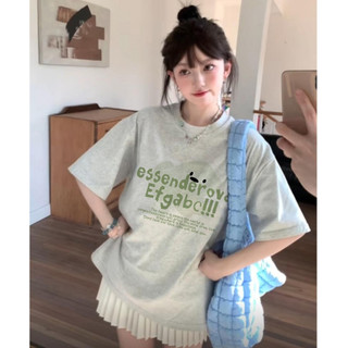 2024 Xám áo phông nữ form rộng dễ thương logo in ấn cổ tròn dáng rộng áo thun 100%cotton focus local brand