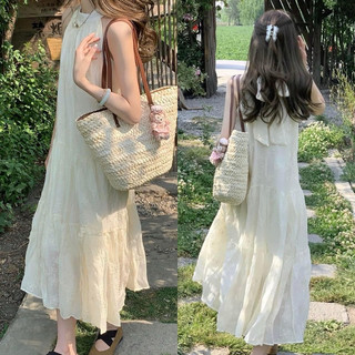 [SHOPPUMI] Đầm maxi trắng hoa nổi cổ yếm nơ sau freesize Pumi 15896