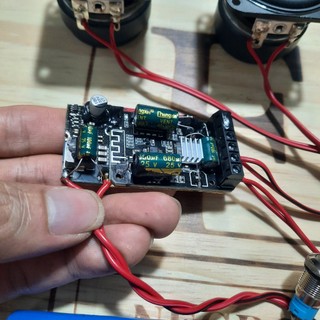Combo chế loa bluetooth di động công suất 30w