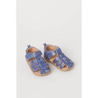 Sandal rọ mickey bé trai Hm auth