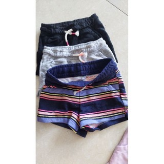 Quần thun da cá Cat&Jack bé gái (SALE) 100k( 3 chiếc quần)