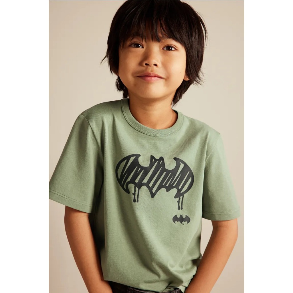 Áo phông vàng Pikachu Batman HM H&M_hàng chính hãng authentic