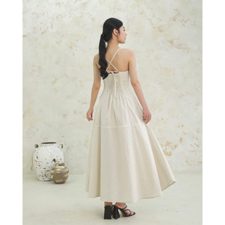 Đầm hai dây linen màu beige