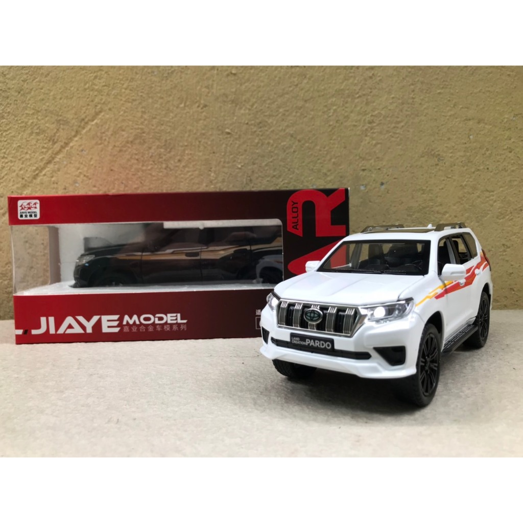 Mô hình xe TOYOTA landCruiser Prado 1:24