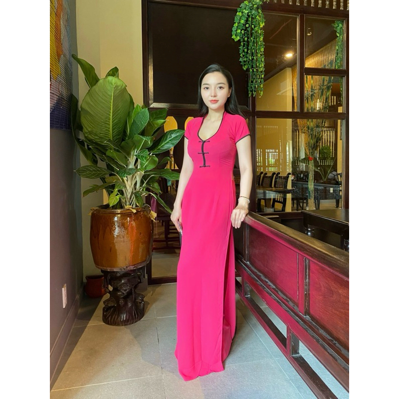 Selena~ Lan’s  Ao Dài Nữ Cổ Tim Hở Ba Nút Tay Ngắn Kèm Quần Lụa Tằm Ý sang trọng