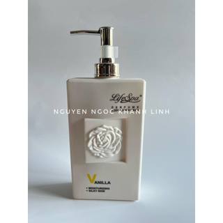 Sữa tắm dưỡng trắng da LifeSpa vanila 800ml