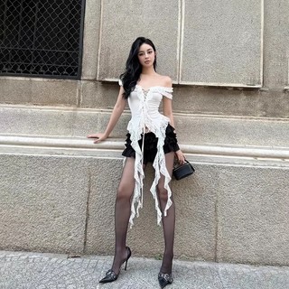 Áo ren trắng dài cột dây...