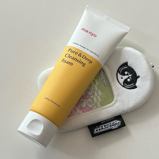 Sữa rửa mặt manyo pure & deep cleansing foam