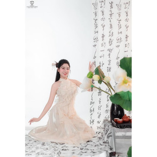 Yếm chụp sen tua rua kèm quần hoặc chân váy