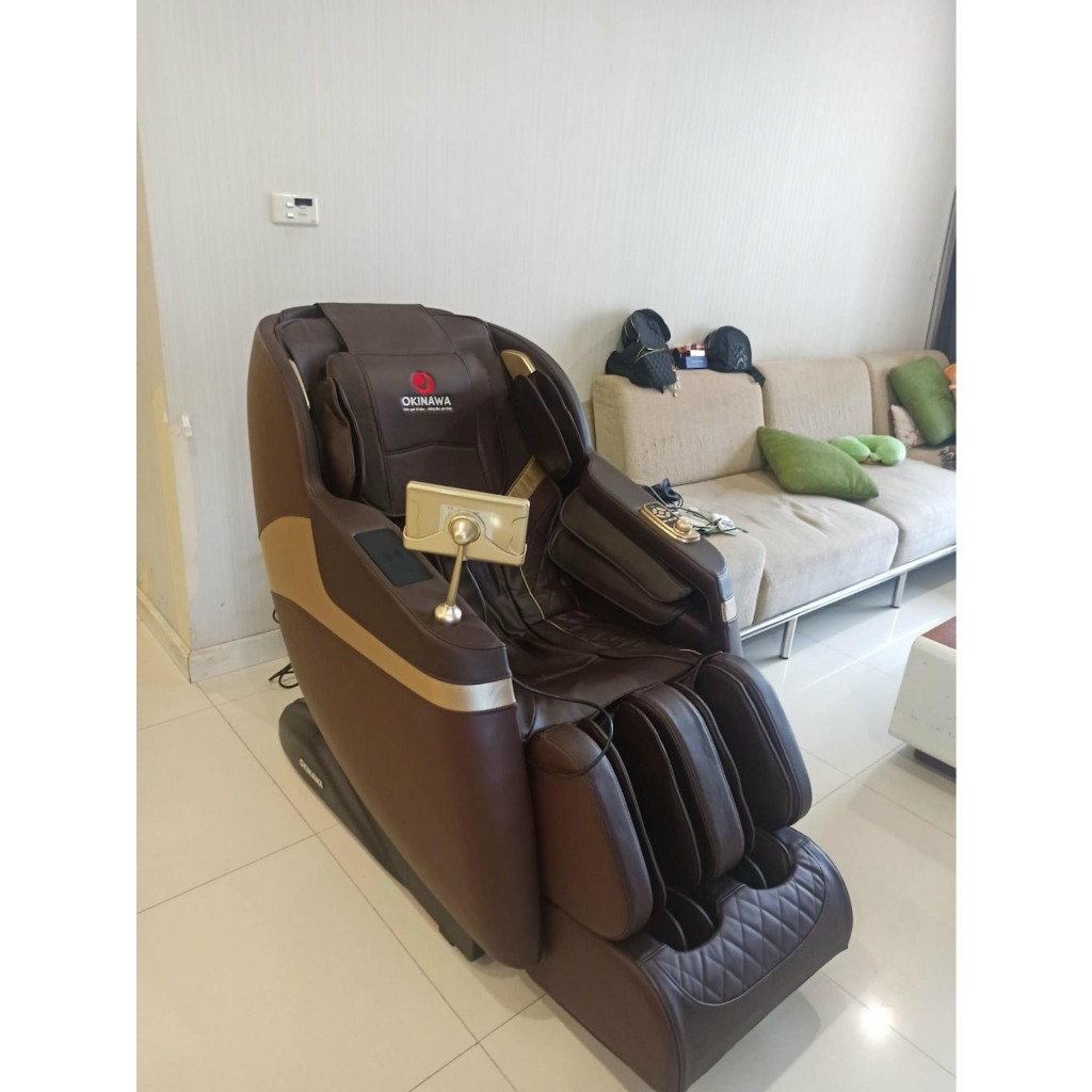Ghế Massage toàn thân Okinawa OS 469 cao cấp, con lăn di chuyển 4D, 20 bài tập, điều khiển giọng nói